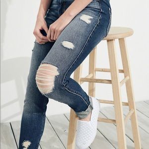 Hollister Jeans - Hollister High Rise Super Skinny Jeans Hollister Jeans - Hollister High Rise Super Skinny Jeans